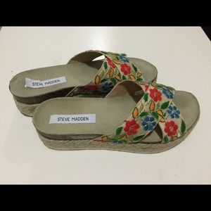 Steve Madden platform mules